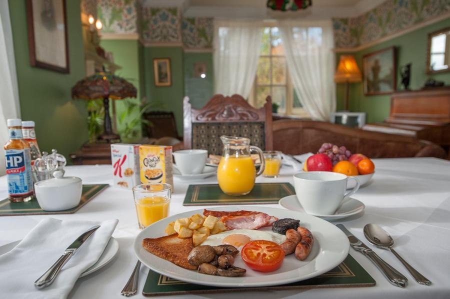 Bed and Breakfast Ardwyn House Llanwrtyd Wells Zewnętrze zdjęcie